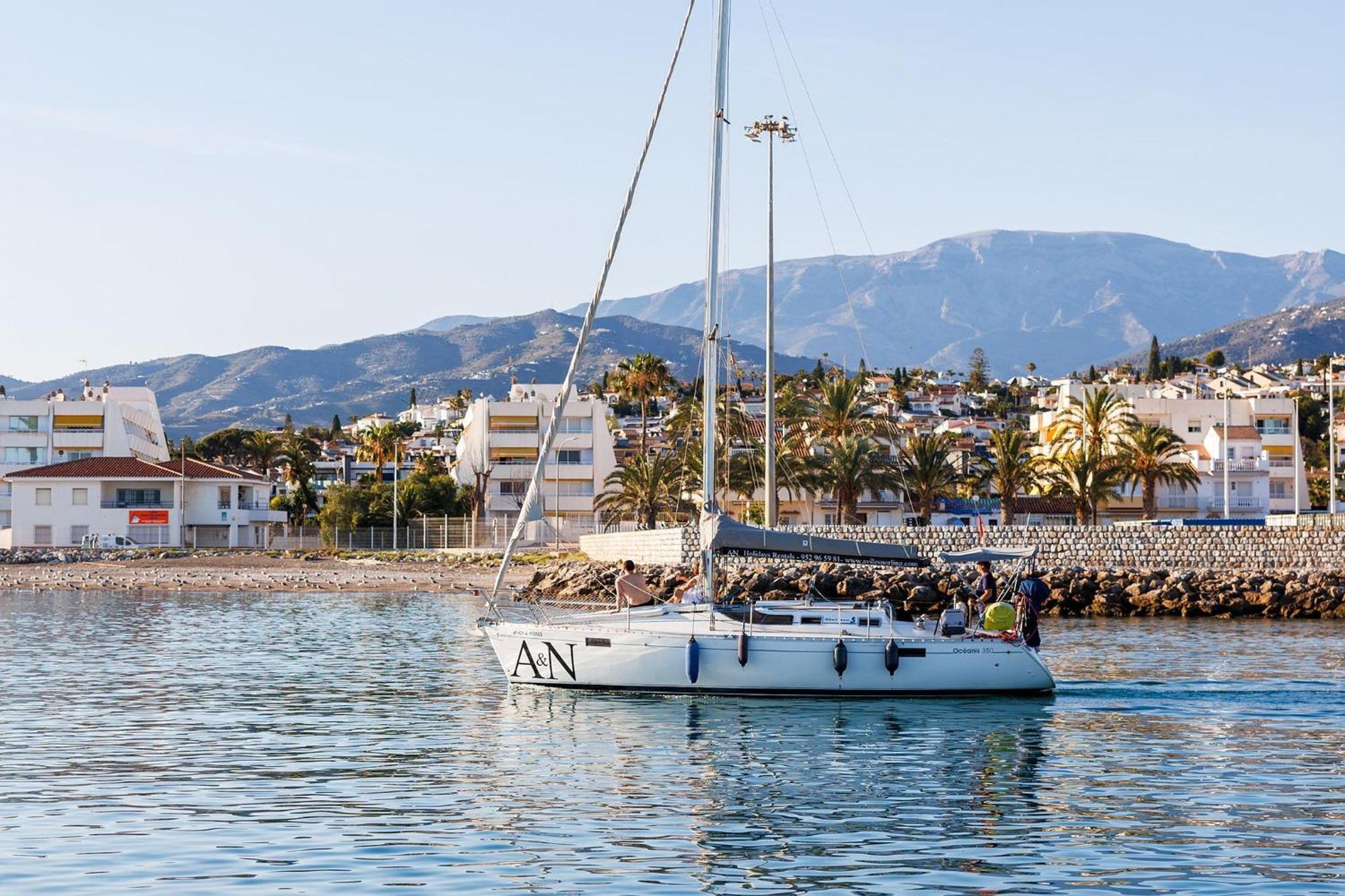 Apartmán A&N Seaport 2A Caleta De Velez Exteriér fotografie