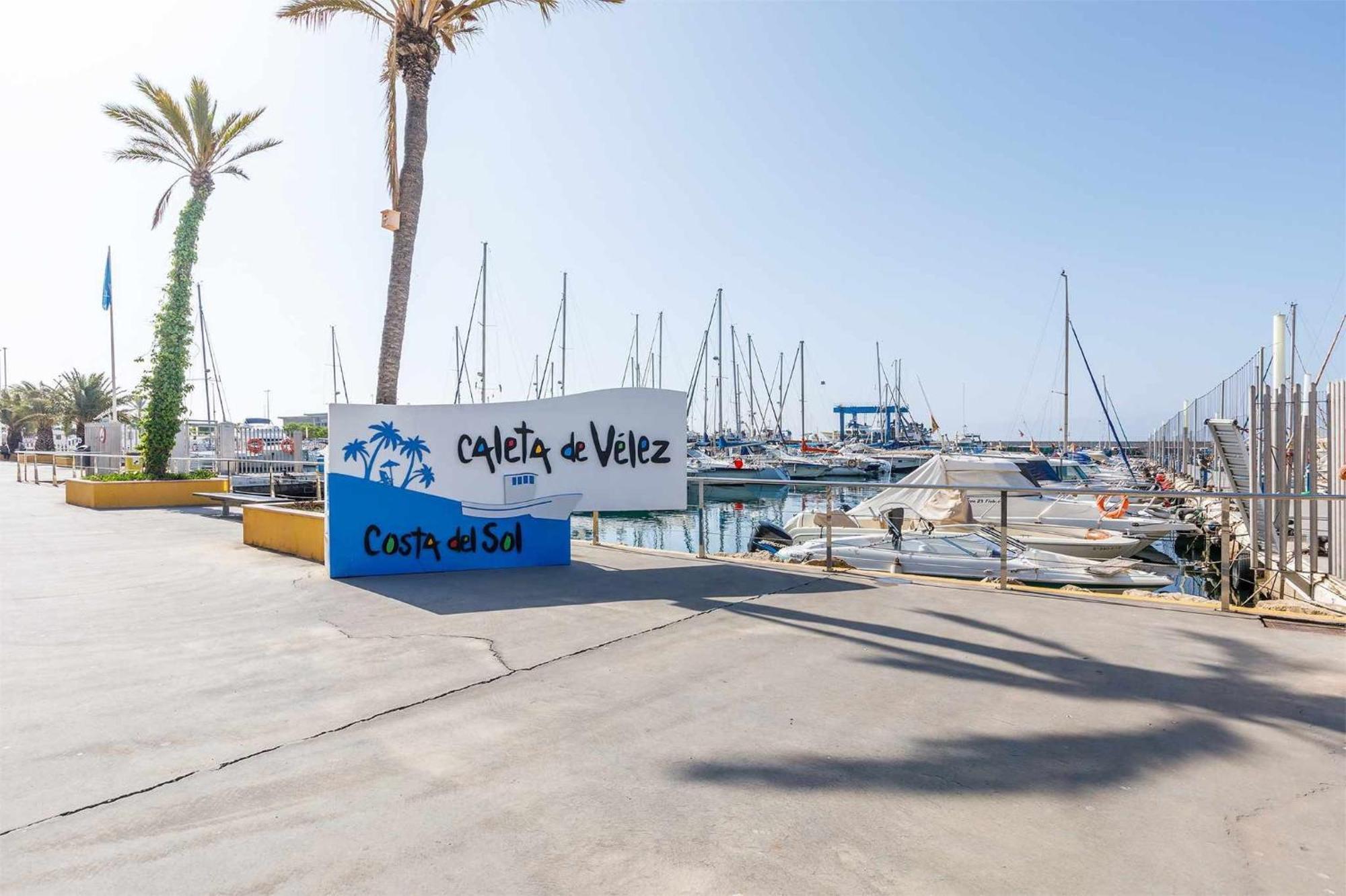 Apartmán A&N Seaport 2A Caleta De Velez Exteriér fotografie